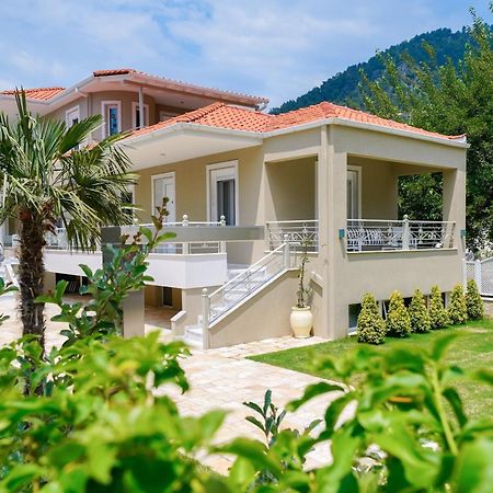 Lobelia Luxury Suites Chrysi Ammoudia Exterior foto