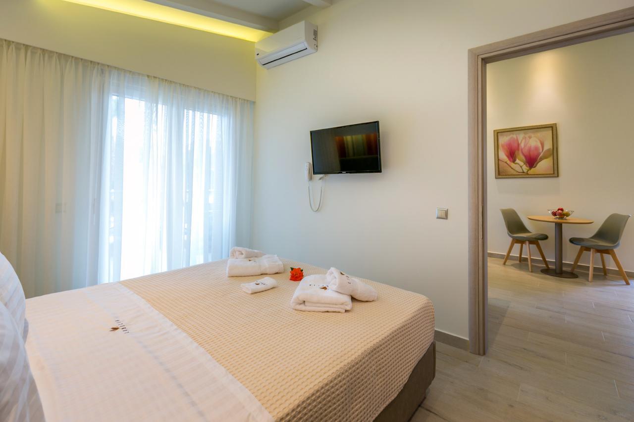 Lobelia Luxury Suites Chrysi Ammoudia Exterior foto